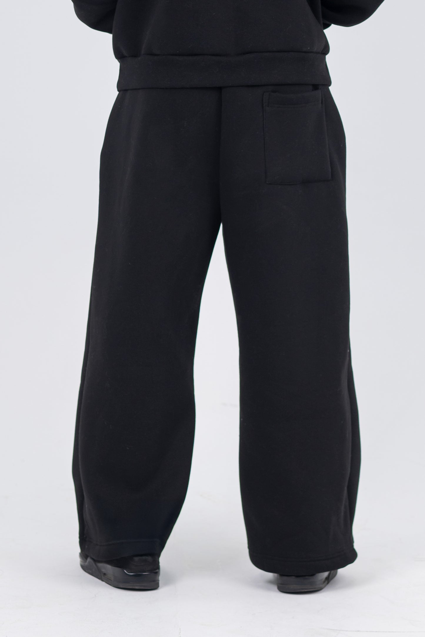 SWEATPANTS BLACK