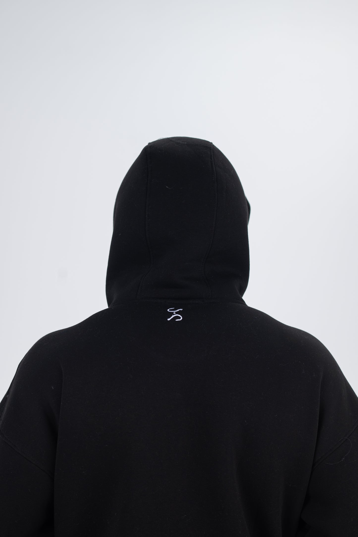 ARABESK HOODIE BLACK